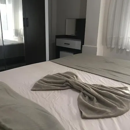 Ferienwohnung/villa Inkl. Pool,grill,garten Uvm... 아파트 시데