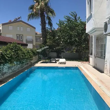 Ferienwohnung/villa Inkl. Pool,grill,garten Uvm... Apartment